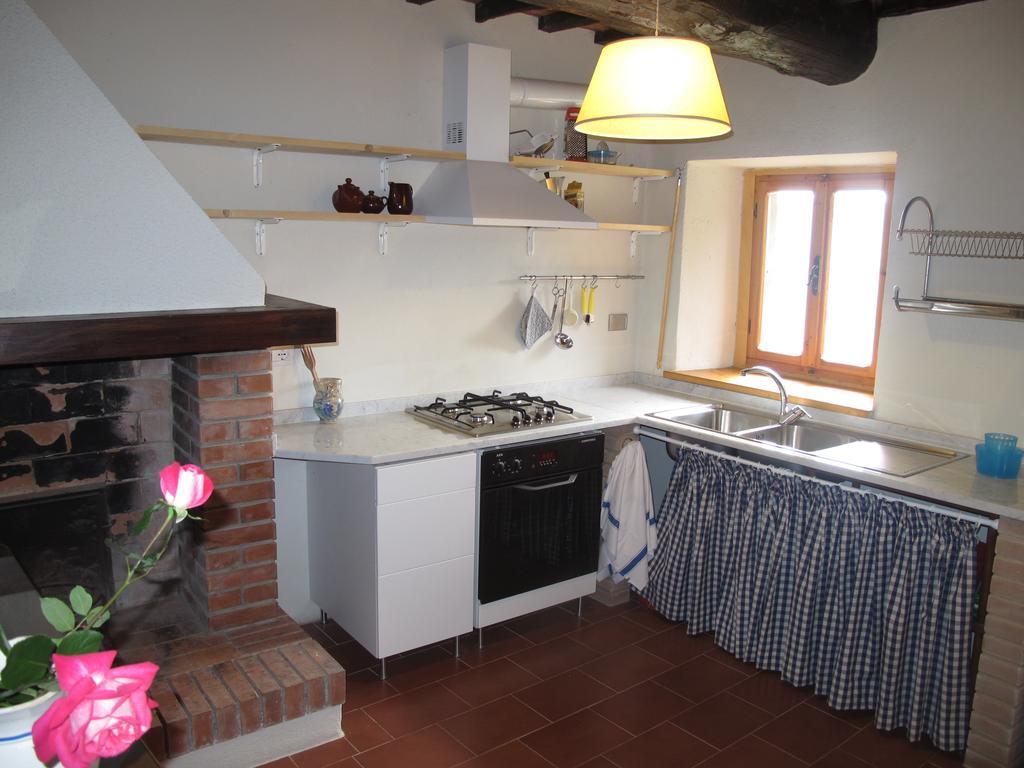 Fattoria Di Pietrabuona Apartment เปสเชีย ภายนอก รูปภาพ