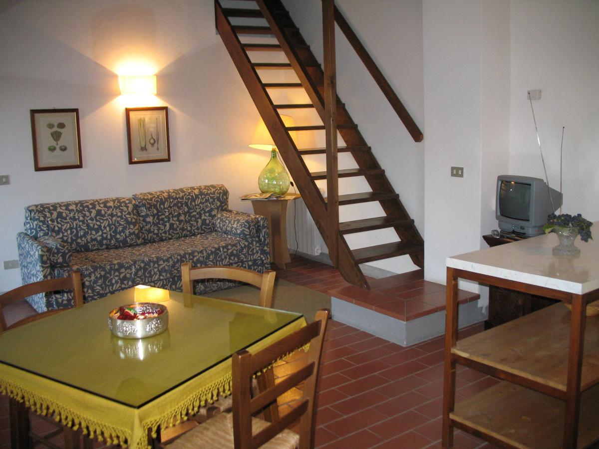 Fattoria Di Pietrabuona Apartment เปสเชีย ภายนอก รูปภาพ