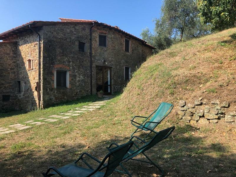 Fattoria Di Pietrabuona Apartment เปสเชีย ภายนอก รูปภาพ